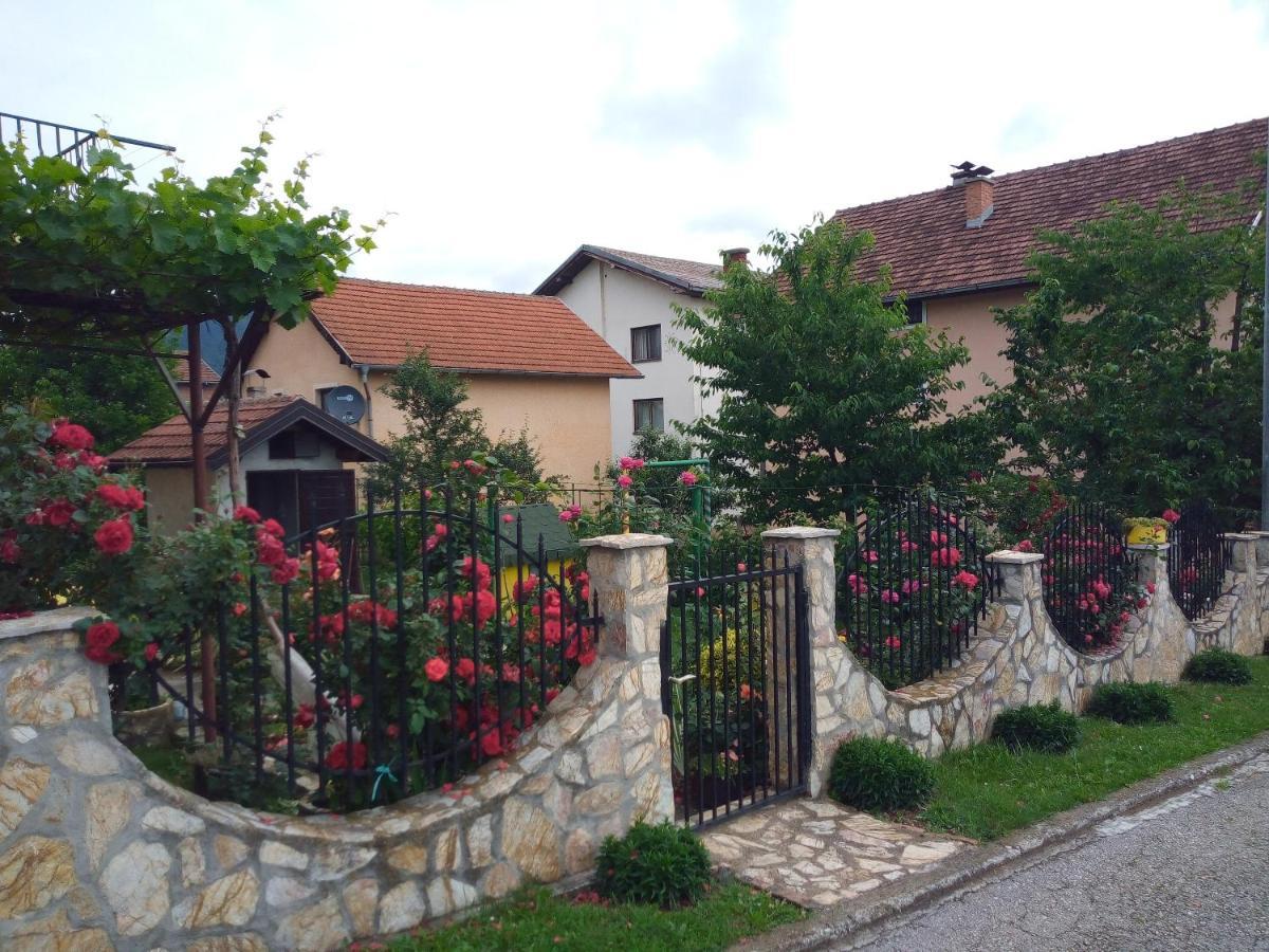 Prenociste " Ruza" Apartment Visegrad Exterior photo